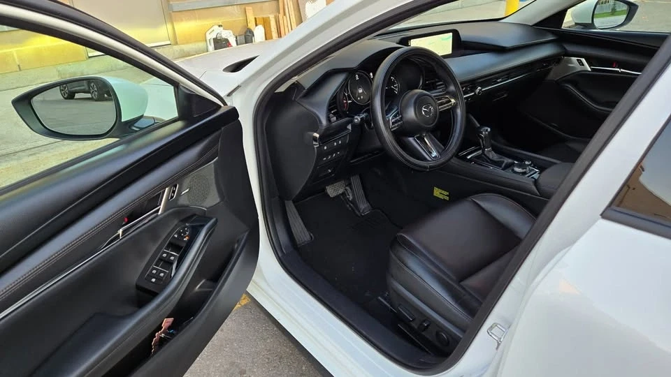 2019 Mazda Mazda 3 4th Gen - Image 19 of 20