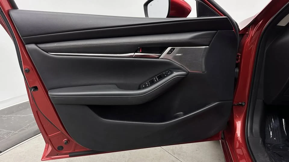 2019 Mazda Mazda 3 4th Gen - Image 9 of 19
