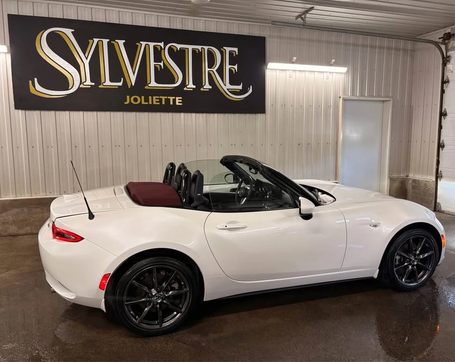 2019 Mazda ND MX-5 Miata - Image 4 of 19