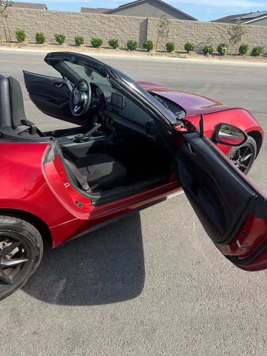 2019 Mazda ND MX-5 Miata - Image 3 of 10
