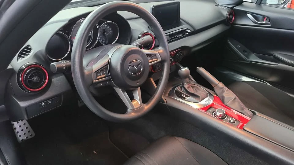 2019 Mazda ND MX-5 Miata - Image 4 of 5