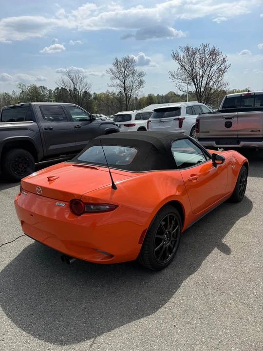 2019 Mazda ND MX-5 Miata - Image 4 of 5