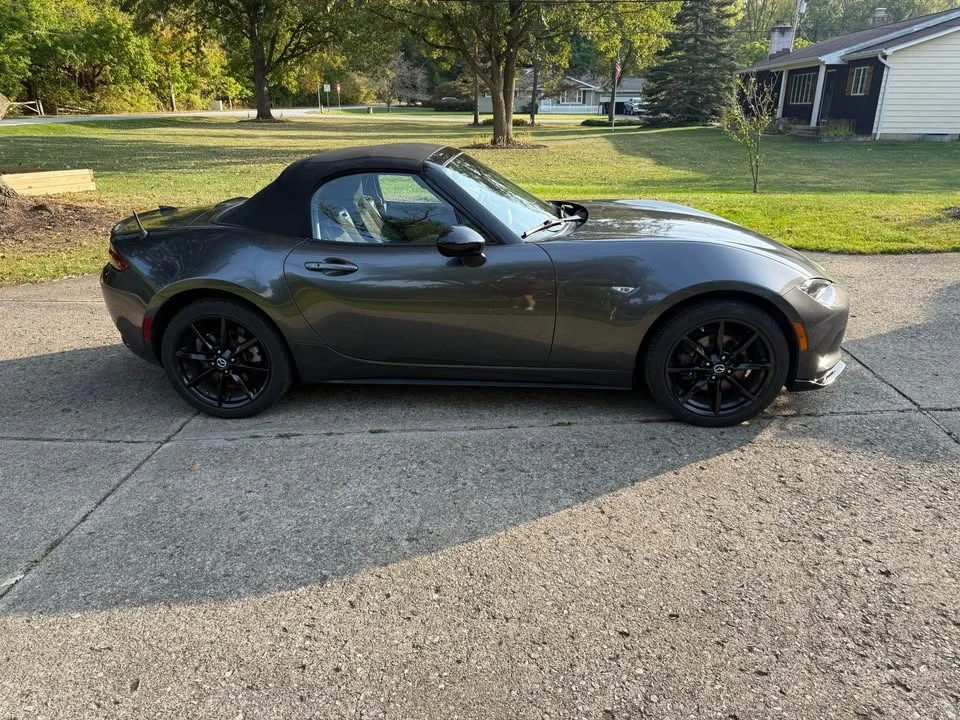 2019 Mazda ND MX-5 Miata - Image 10 of 14