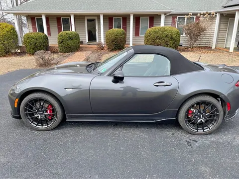 2019 Mazda MX-5 Miata Club Spec