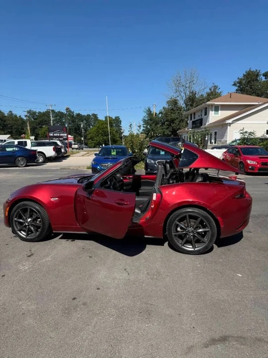 2019 Mazda ND MX-5 Miata - Image 9 of 18