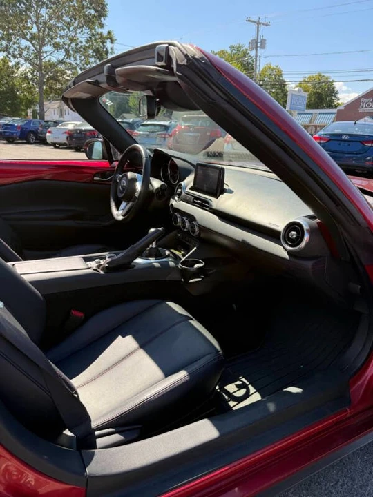 2019 Mazda ND MX-5 Miata - Image 15 of 18