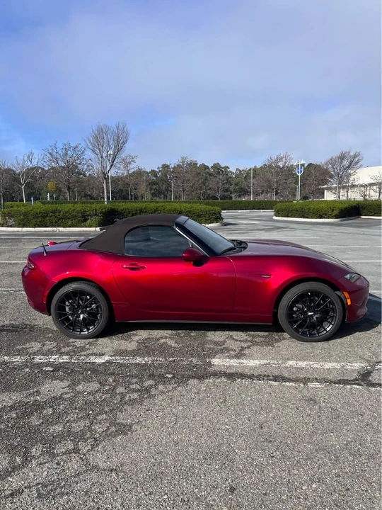 2019 Mazda ND MX-5 Miata - Image 2 of 20