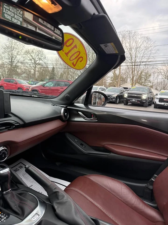 2019 Mazda ND MX-5 Miata - Image 10 of 11