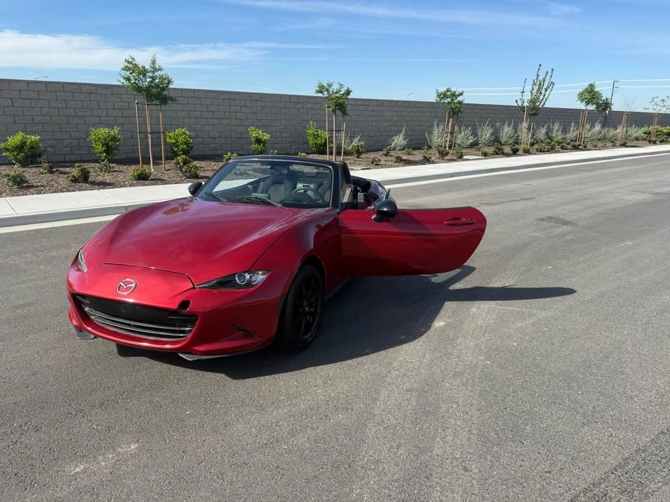 2019 Mazda ND MX-5 Miata - Image 5 of 11