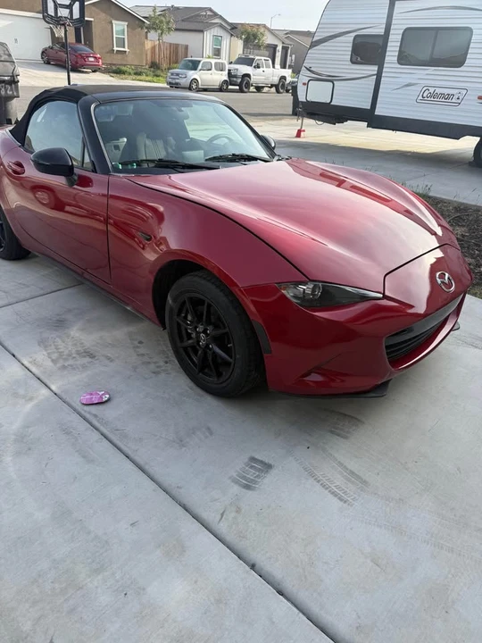 2019 Mazda ND MX-5 Miata - Image 10 of 11