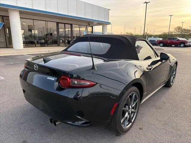 2019 Mazda ND MX-5 Miata - Image 4 of 17