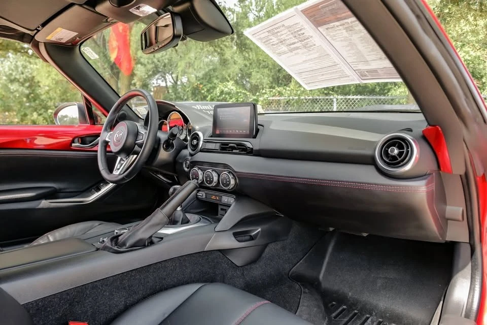 2019 Mazda ND MX-5 Miata - Image 4 of 9