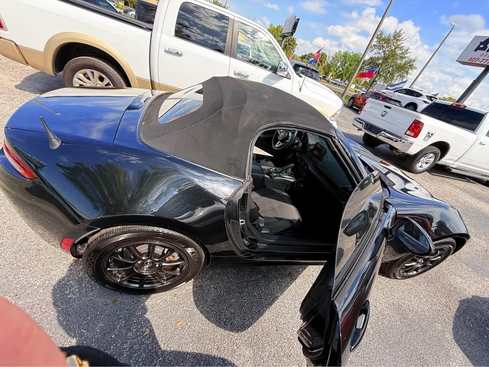 2019 Mazda ND MX-5 Miata - Image 17 of 19