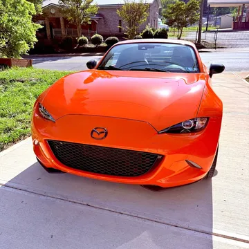 2019 Mazda MX-5 Miata RF 30th Anniversary