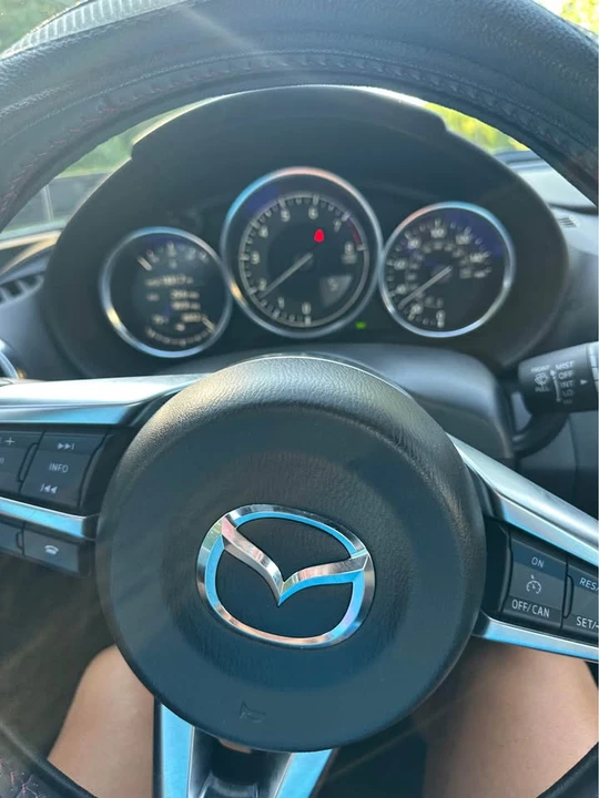 2019 Mazda ND MX-5 Miata - Image 17 of 19