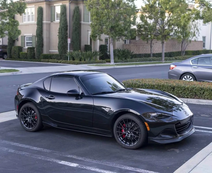 2019 Mazda ND MX-5 Miata - Image 2 of 10