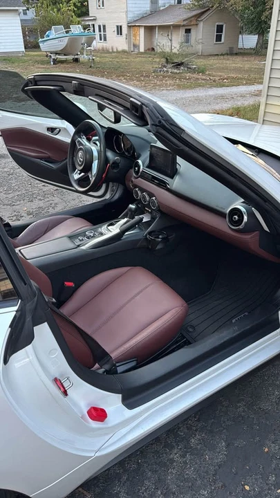 2019 Mazda ND MX-5 Miata - Image 4 of 9
