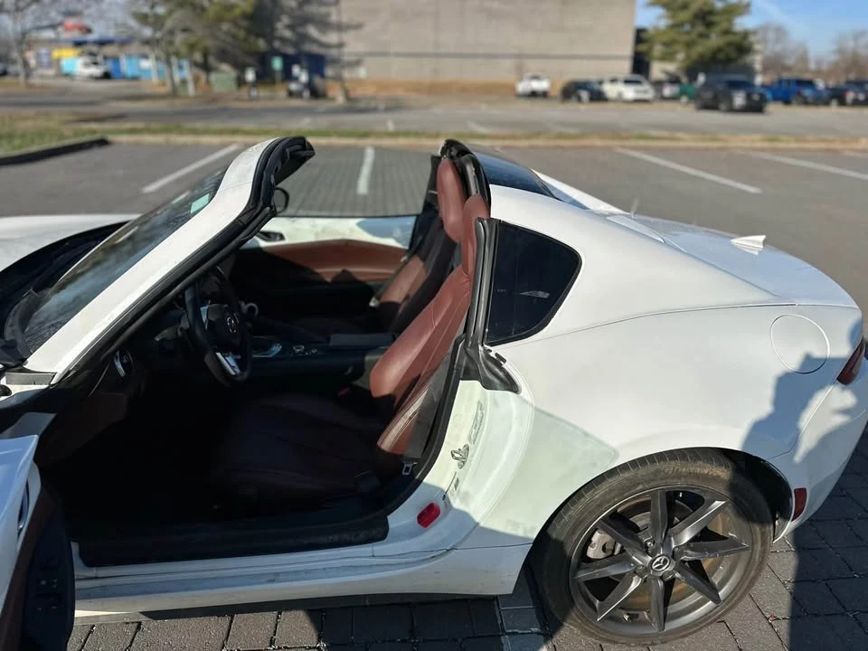2019 Mazda ND MX-5 Miata - Image 10 of 17