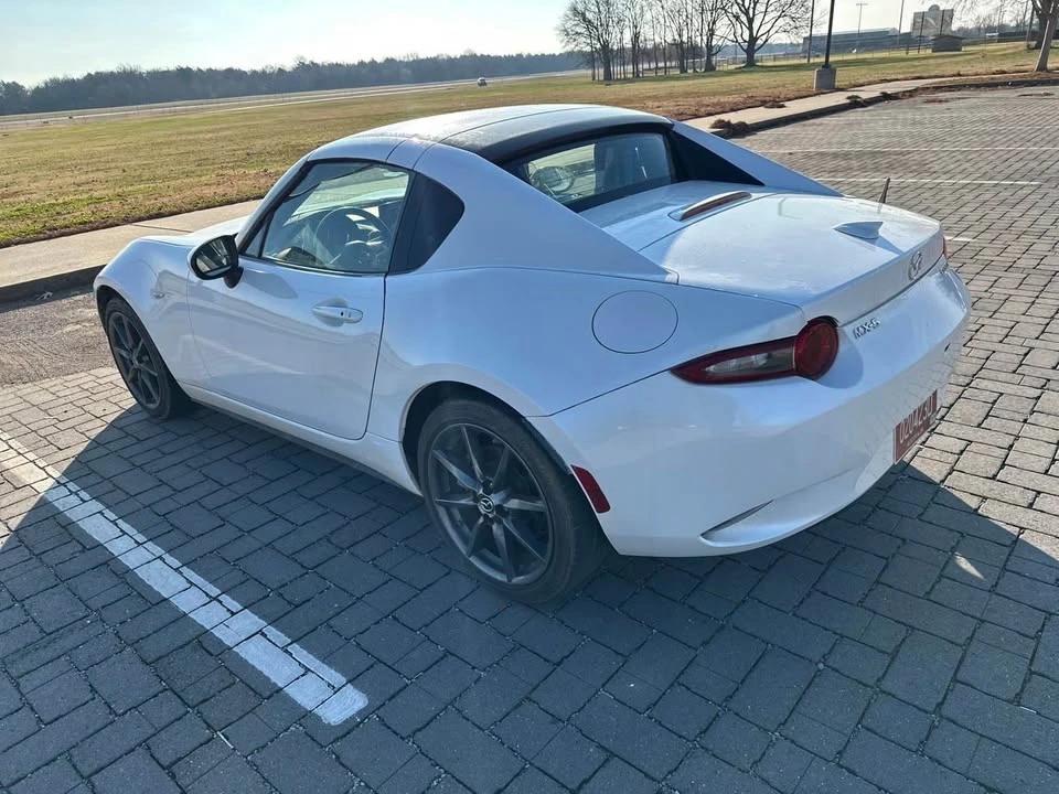 2019 Mazda ND MX-5 Miata - Image 4 of 17