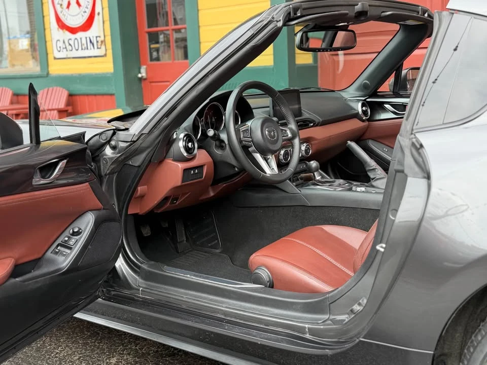 2019 Mazda ND MX-5 Miata - Image 8 of 17