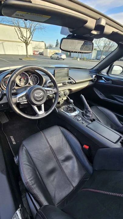 2019 Mazda ND MX-5 Miata - Image 9 of 15