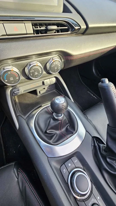 2019 Mazda ND MX-5 Miata - Image 13 of 15