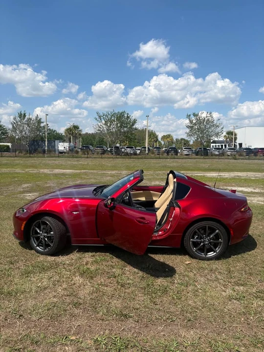 2019 Mazda ND MX-5 Miata - Image 9 of 16