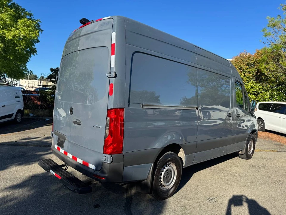 2019 Mercedes-Benz VS30 Sprinter - Image 5 of 14
