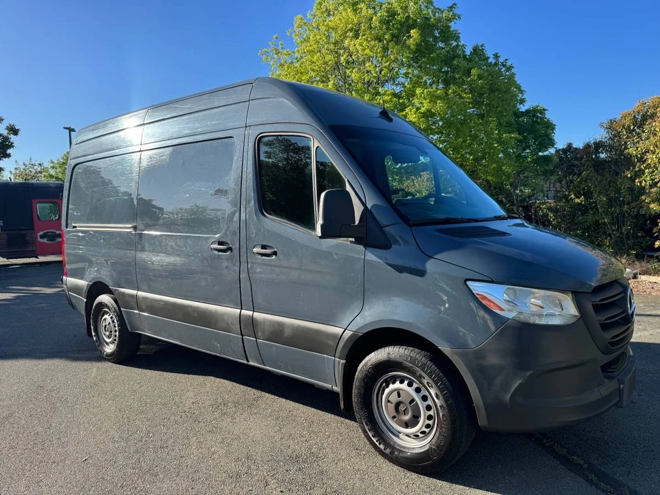 2019 Mercedes-Benz VS30 Sprinter - Image 4 of 14