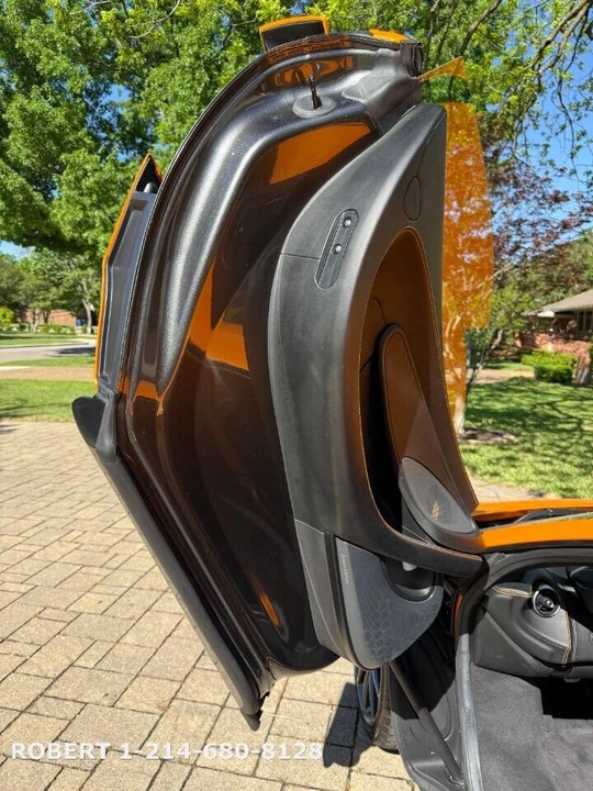 2019 McLaren 570S - Image 20 of 21