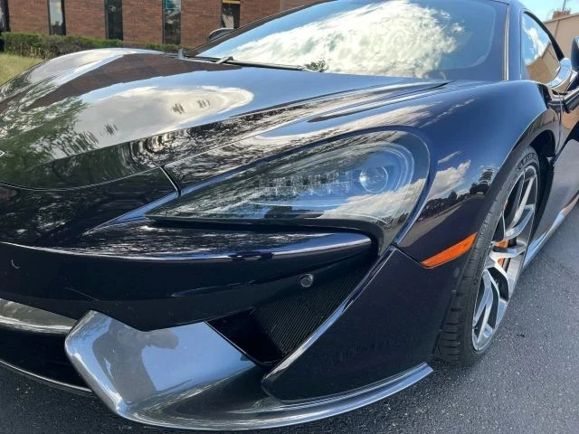 2019 McLaren 570S - Image 15 of 21