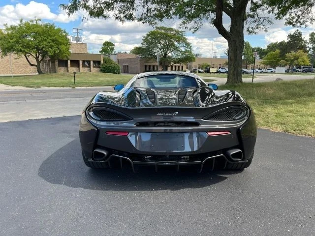 2019 McLaren 570S - Image 7 of 21