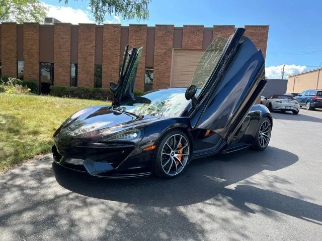 2019 McLaren 570S - Image 10 of 21