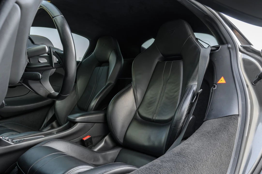 2019 McLaren 570 - Image 12 of 12