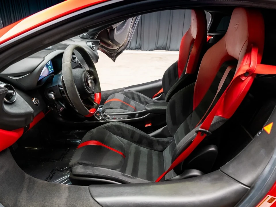 2019 McLaren 570 - Image 5 of 12