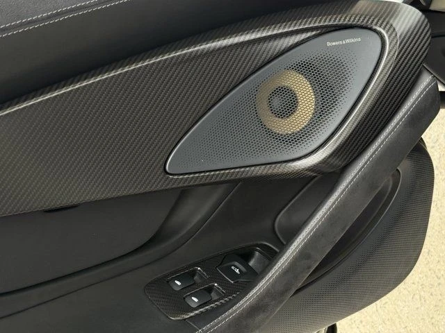 2019 McLaren 570 - Image 15 of 21