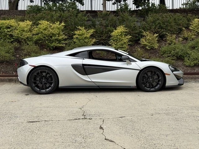 2019 McLaren 570 - Image 3 of 21