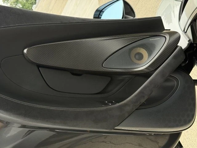 2019 McLaren 570 - Image 14 of 21