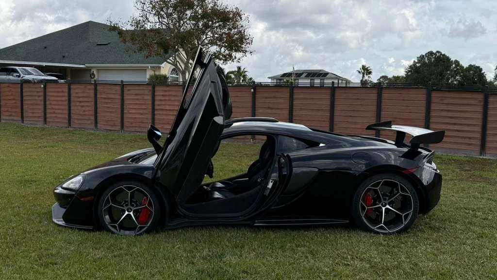 2019 McLaren 570 - Image 20 of 22