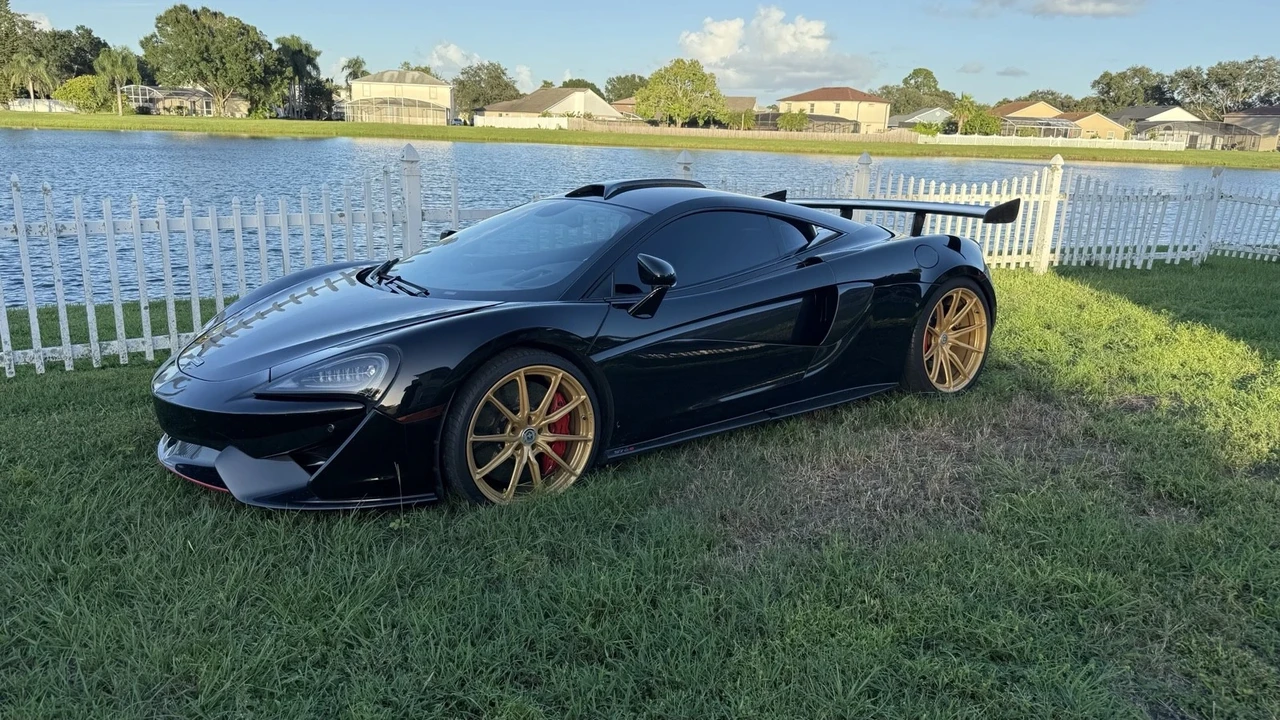 2019 McLaren 570 - Image 7 of 15