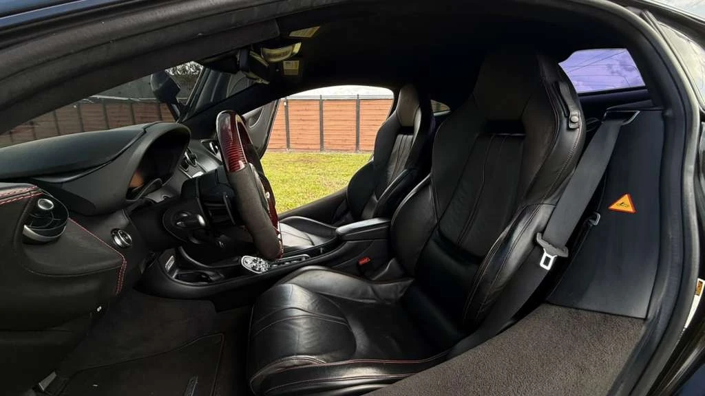 2019 McLaren 570 - Image 17 of 22