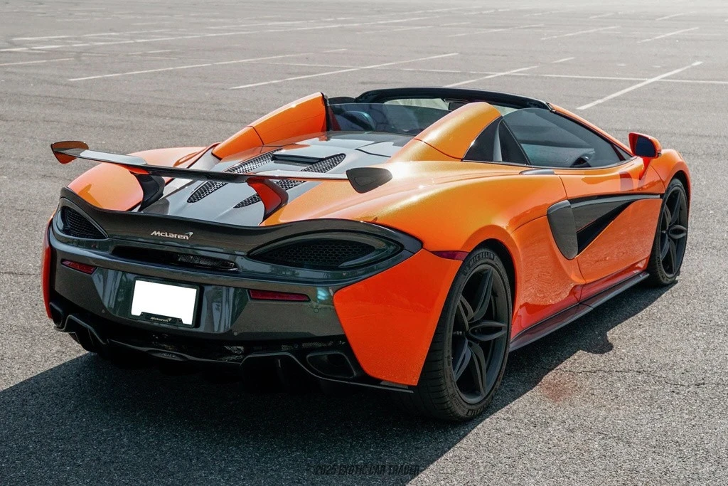 2019 McLaren 570 - Image 8 of 12