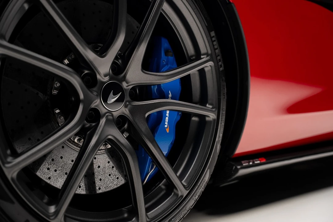 2019 McLaren 570 - Image 18 of 21