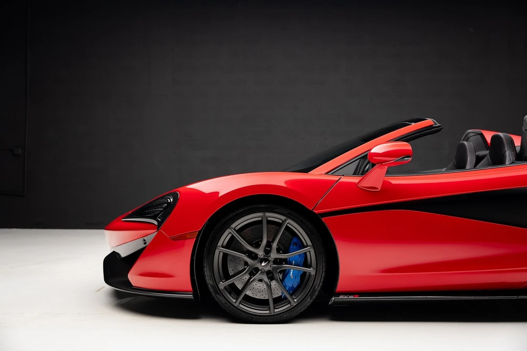2019 McLaren 570 - Image 14 of 21