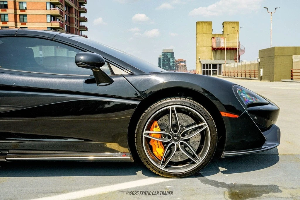 2019 McLaren 570S Spider - Image 11 of 12