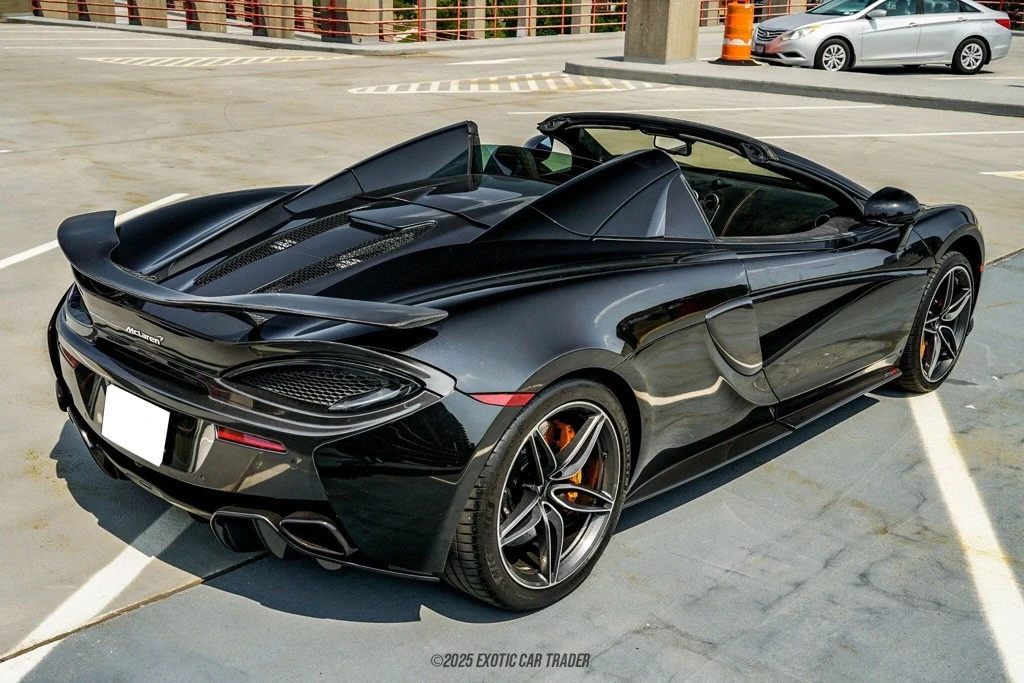 2019 McLaren 570S Spider - Image 8 of 12