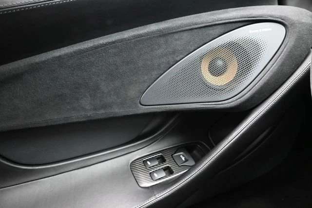 2019 McLaren 570GT - Image 14 of 20