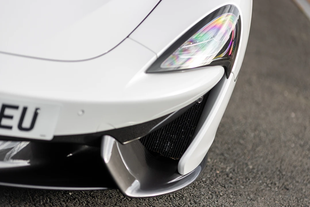2019 McLaren 570GT - Image 25 of 31