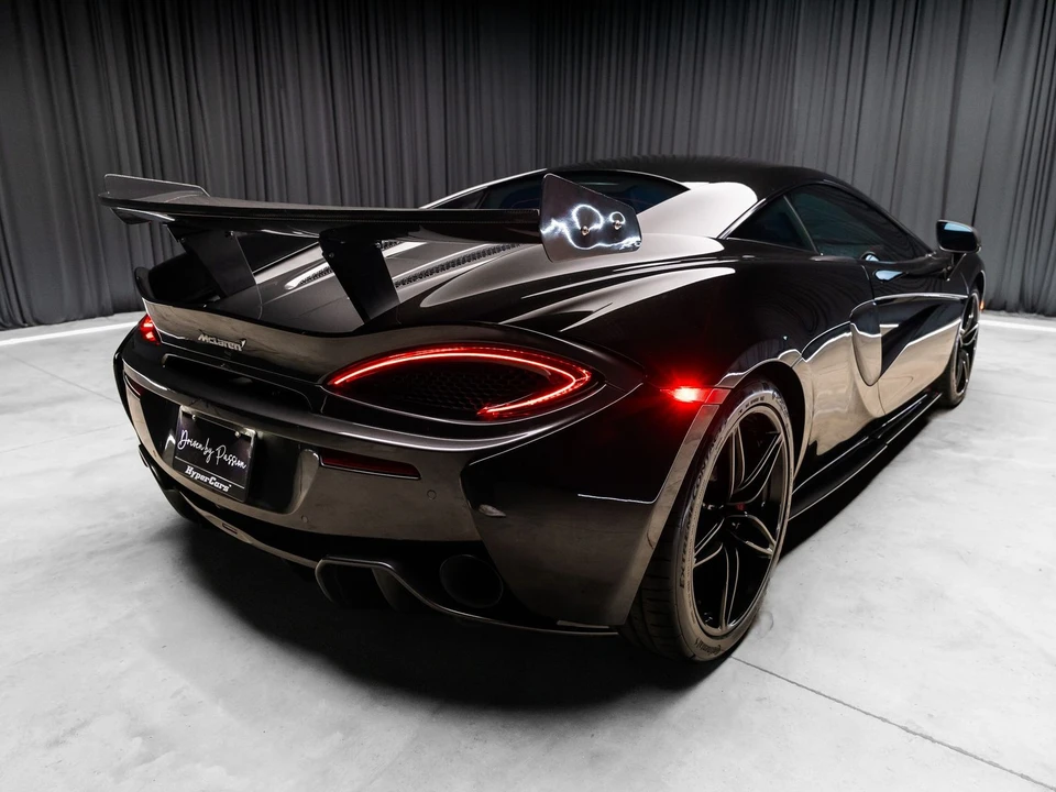 2019 McLaren 570S - Image 15 of 31