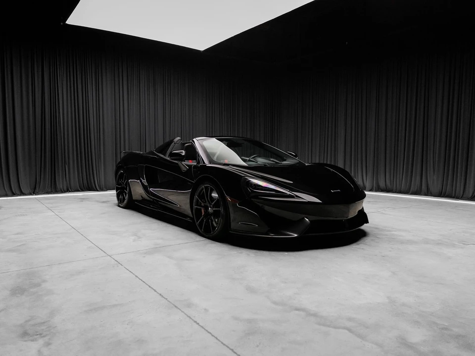 2019 McLaren 570S - Image 5 of 31